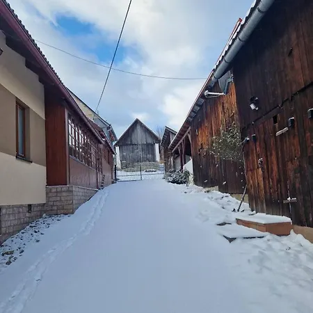Dubacik Dovalovo Holiday home *